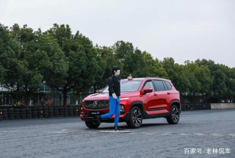 寶駿首款換標(biāo)SUV，配L2級(jí)自動(dòng)駕駛，黑科技加持，能否成為爆款？