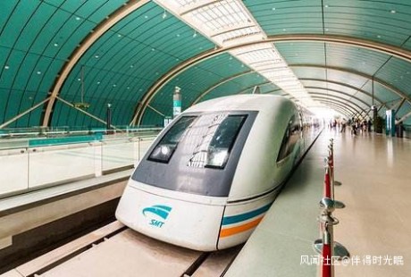中國(guó)首列無(wú)人駕駛磁浮列車明年下線！