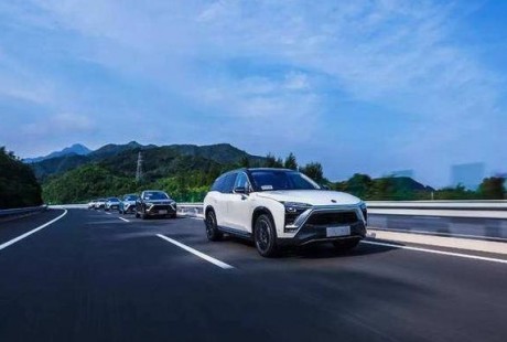 國內(nèi)首份自動駕駛路測報告出爐，BAT為何再次“吊打”車企？