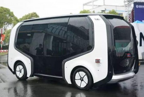 華為研發(fā)5G無人駕駛車，這次拉上了新的小伙伴！