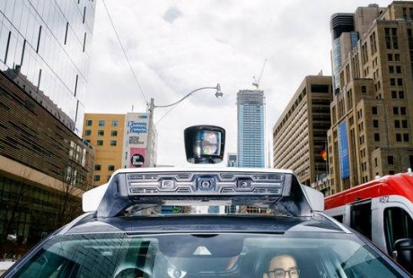 Uber實驗室是怎樣研發(fā)無人駕駛汽車的？