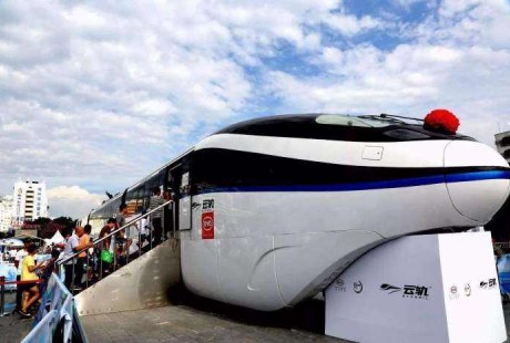 厲害了! 全球首條無(wú)人駕駛云軌在銀川通車, 進(jìn)站直接刷臉坐車