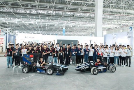 遼寧工業(yè)大學(xué)獲全國(guó)無人駕駛方程式大賽冠軍、電動(dòng)方程式大賽季軍