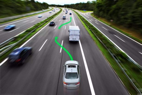 自動駕駛汽車：距離上路還有多遠(yuǎn)？