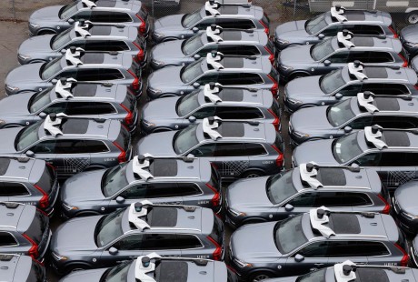 未來的無人駕駛汽車，誰將擁有其所有權(quán)？