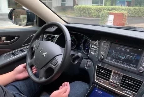 5G+AI，上海無(wú)人駕駛出租車體驗(yàn)