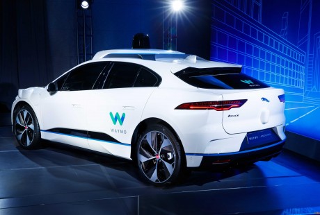 Waymo發(fā)布首份無人駕駛測試報告