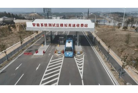 2023年加速自動(dòng)駕駛規(guī)模商用，兩會(huì)代表建議這樣做......