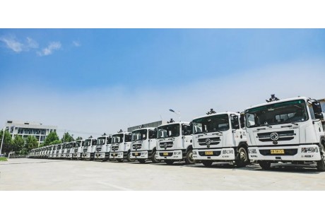 又一企業(yè)推出18噸無(wú)人洗掃車，環(huán)衛(wèi)賽道這是要卷向next level了？